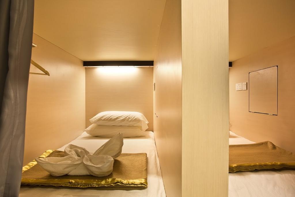 7 Wonders Boutique Capsule Hotel Singapore Exterior photo